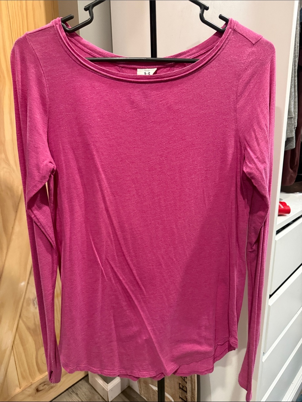Under Armour Women's Long Sleeve Crew Neck Top - Fuchsia